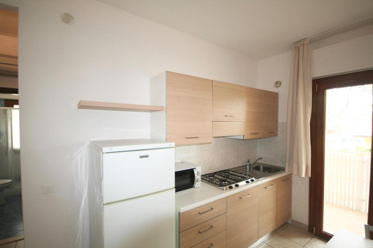 Ba- Tintoretto Apartments - Lignano Sabbiadoro Buitenkant foto
