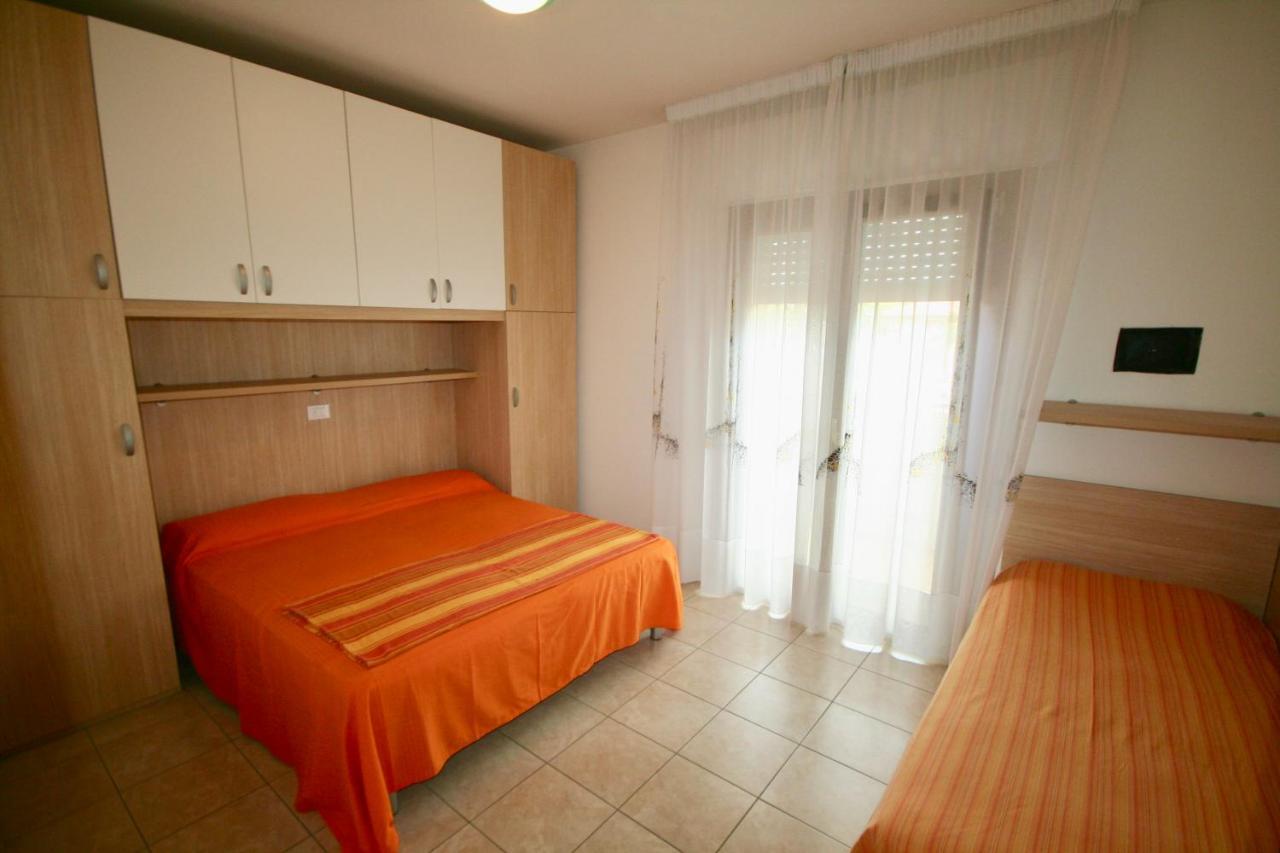 Ba- Tintoretto Apartments - Lignano Sabbiadoro Buitenkant foto