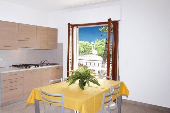 Ba- Tintoretto Apartments - Lignano Sabbiadoro Buitenkant foto